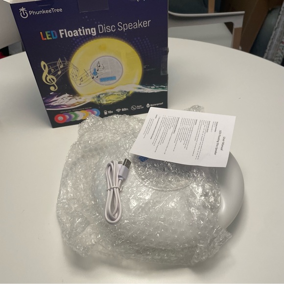 NWT Phunkee Tree LED Floating Disc Speaker - Picture 11 of 12